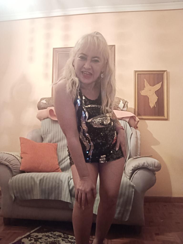 613909757: Chica busca chico en Alicante