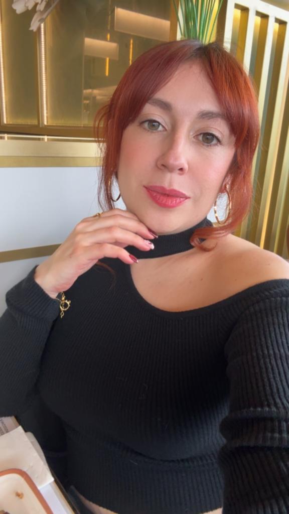 Chica busca chico en Almería: 