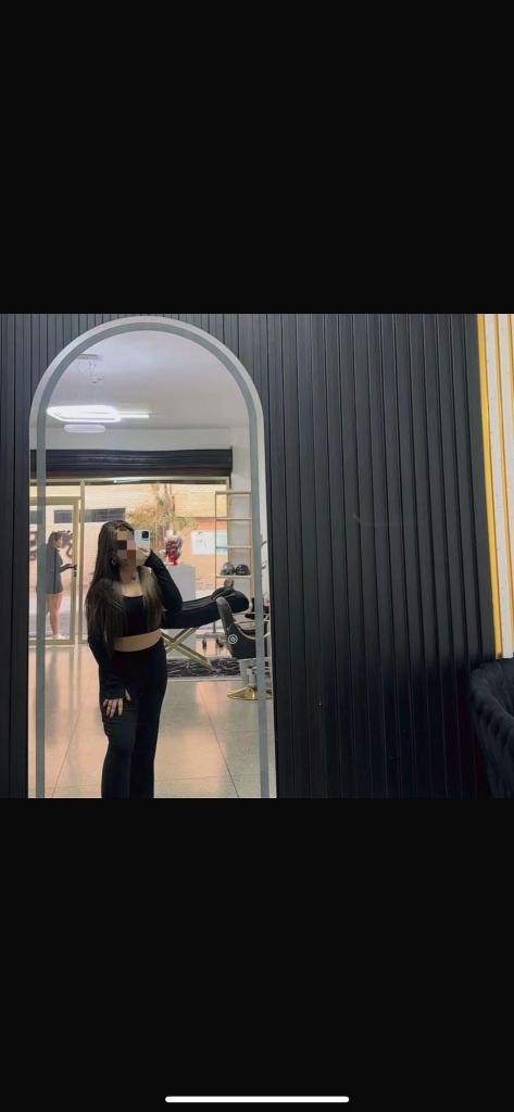 623410321: Chica busca chico en Madrid