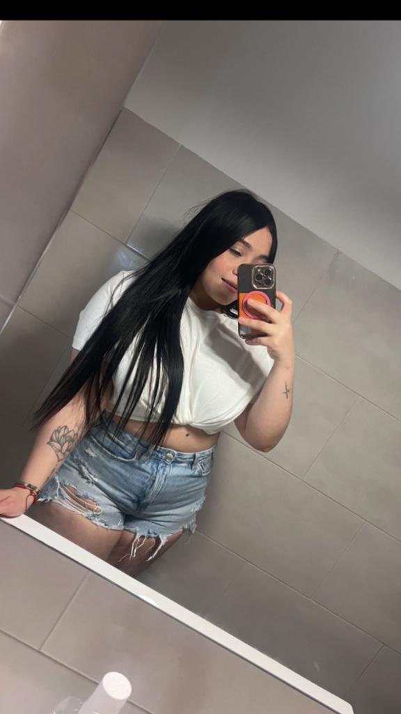 Chica busca chico en Granada: 