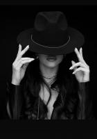 617276671: Chica busca chico en Castellón