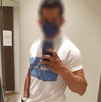 645218017: Chico busca chica en La Coruña