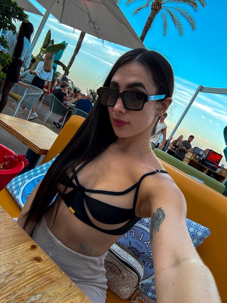 Chica busca chico en Mallorca: 