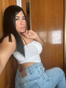 632691256: Chica busca chico en Madrid