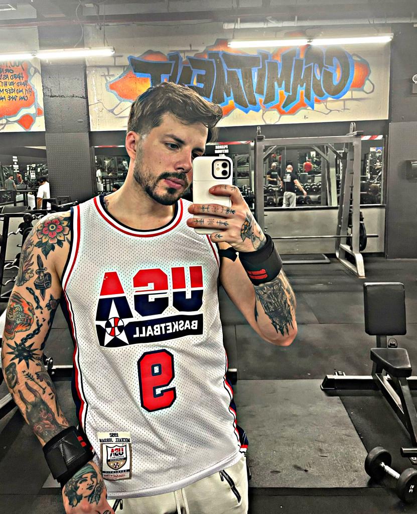 Chico busca chica en Barcelona: 