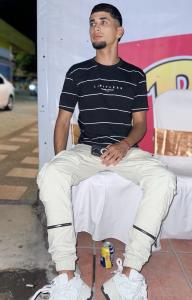 613980808: Chico busca chica en Asturias