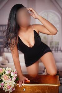 679135449: Chica busca chico en Madrid