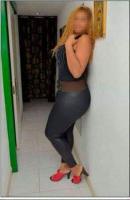 641498198: Chica busca chico en Madrid