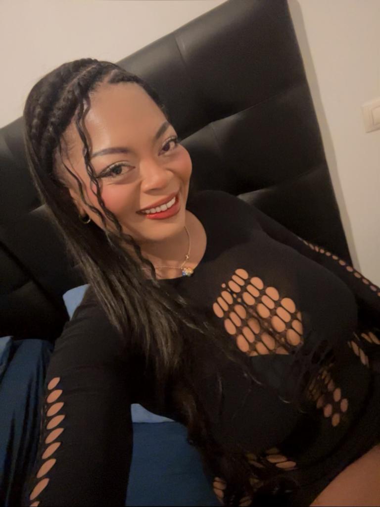 Chica busca chico en La Rioja: 