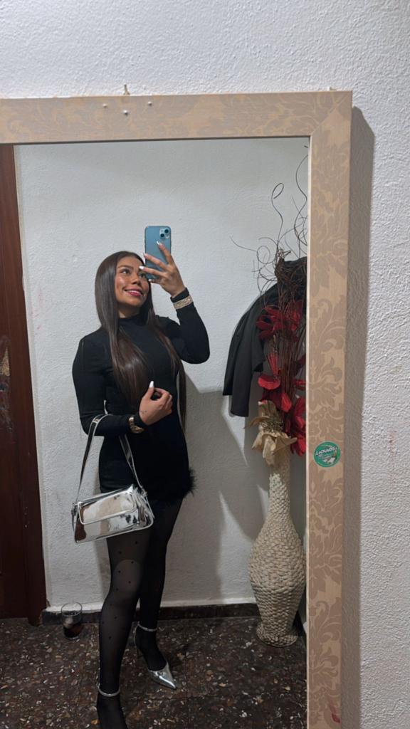 643997769: Chica busca chico en Jaén