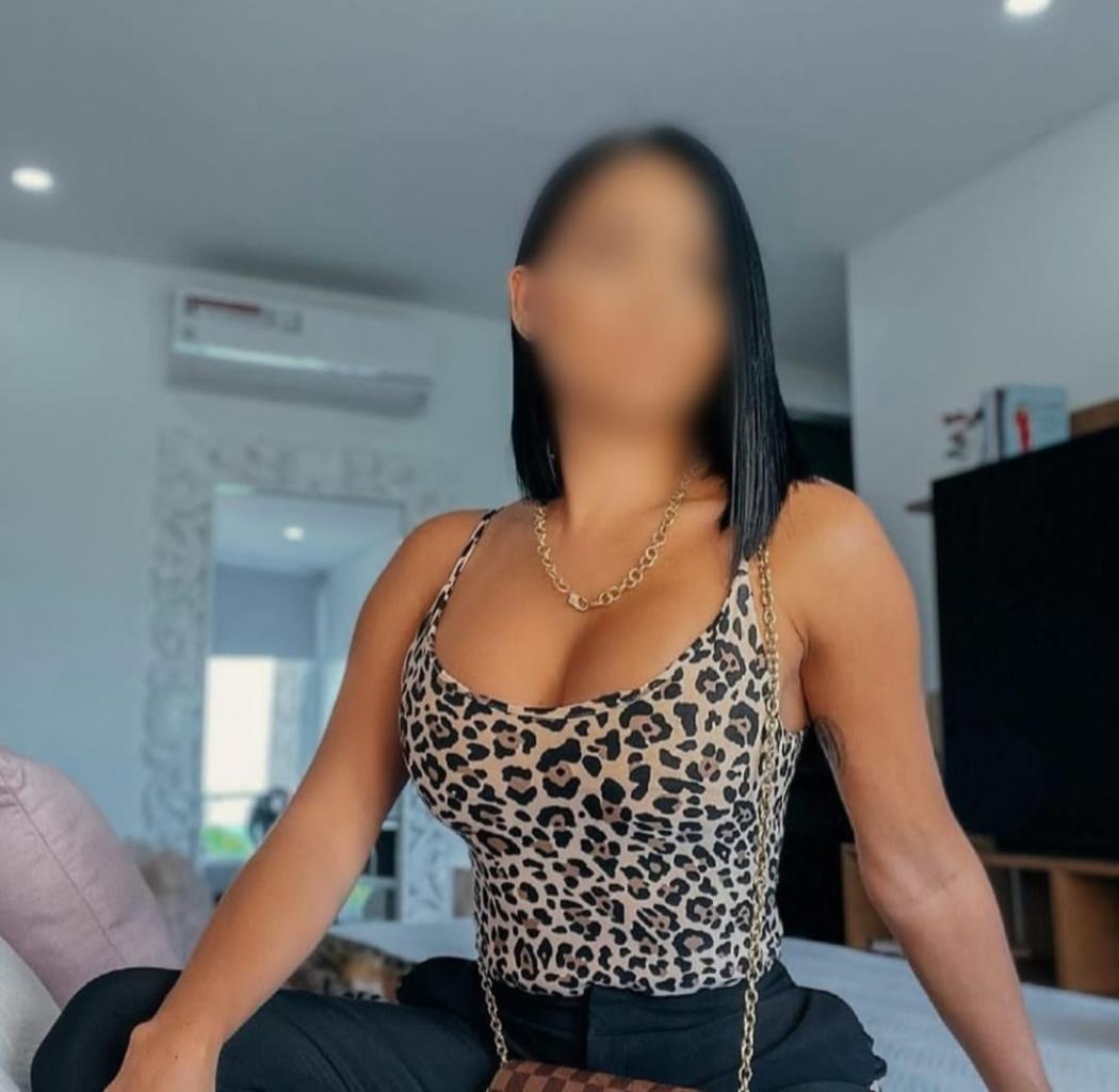 Chica busca chico en Asturias: 