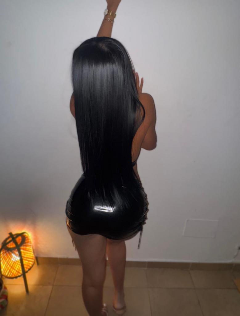 Chica busca chico en Tenerife: 