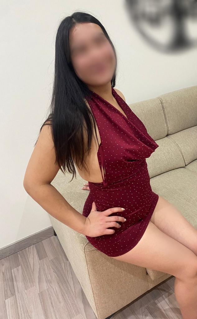 613789227: Chica busca chico en Granada
