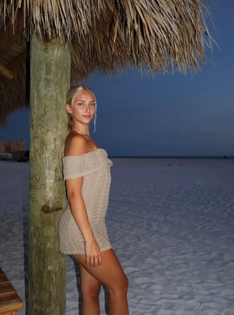 Chica busca chico en Cantabria: 