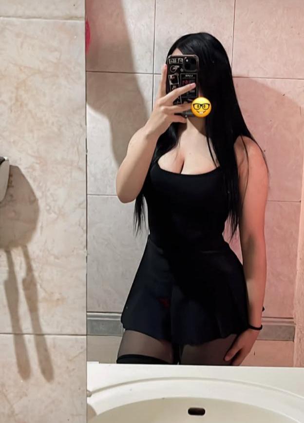 604840283: Chica busca chico en Málaga