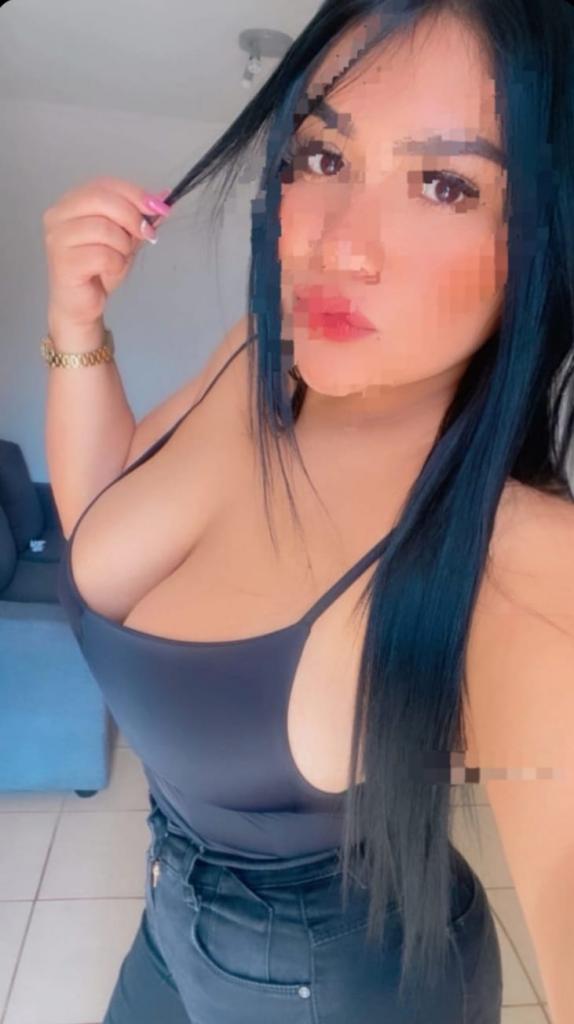 Chica busca chico en Huelva: 