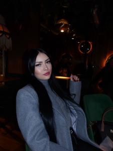 612405898: Chica busca chico en Madrid