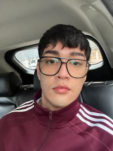 614608032: Chico busca chica en Málaga