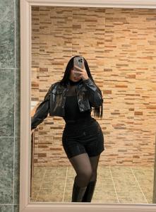 613945970: Chica busca chico en Badajoz