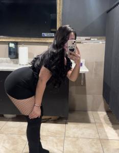 658391105: Chica busca chico en La Coruña