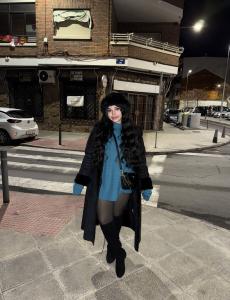 613925604: Chica busca chico en Cádiz