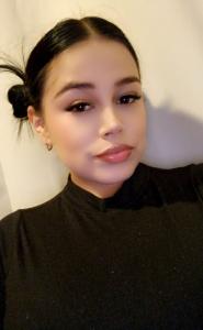 631086796: Chica busca chico en Barcelona