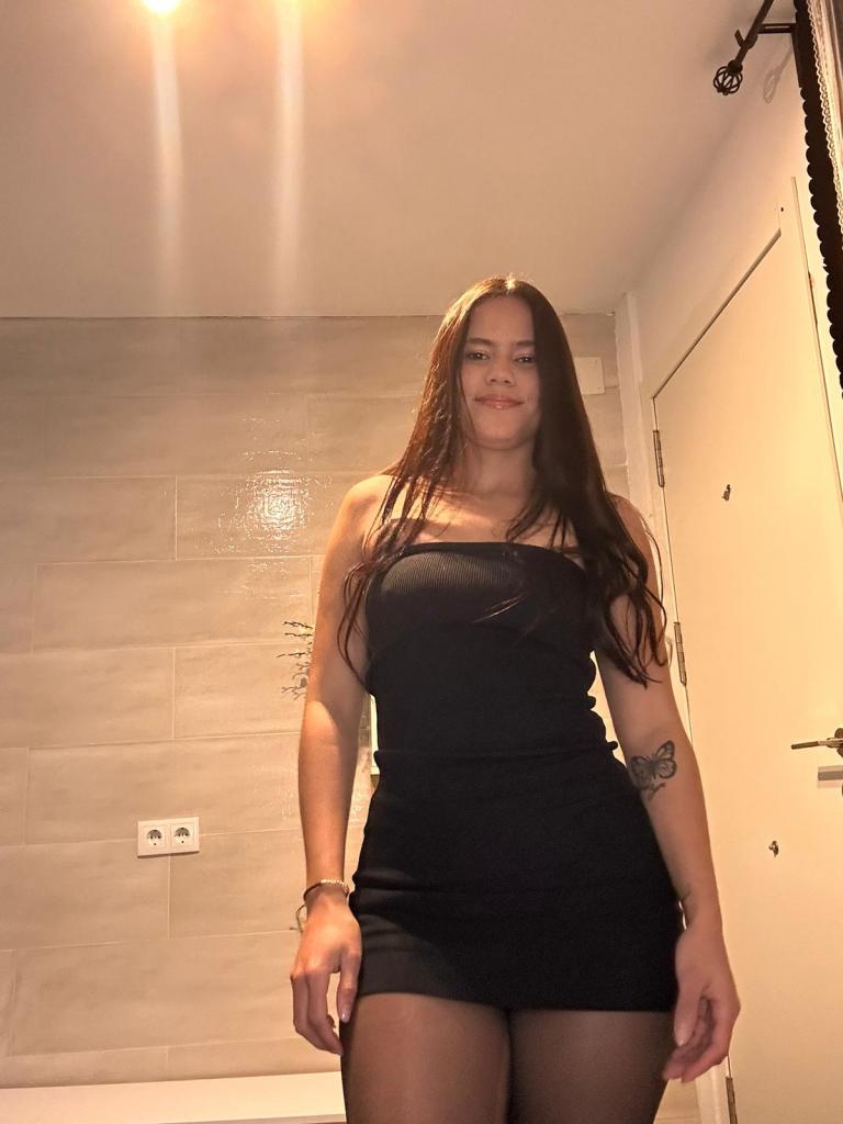 Chica busca chico en Valencia: Chica busca chico