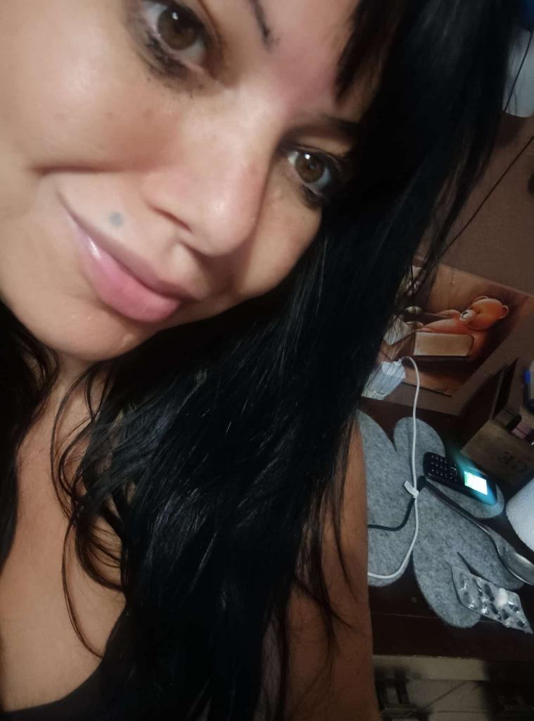 Chica busca chico en Cádiz: 