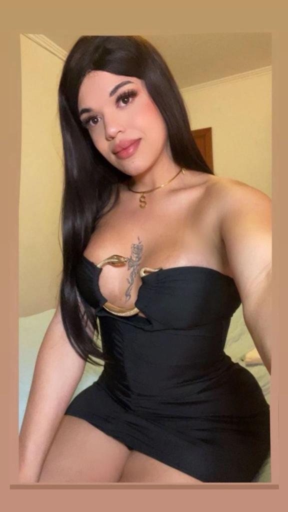 631931407: Travesti en Navarra