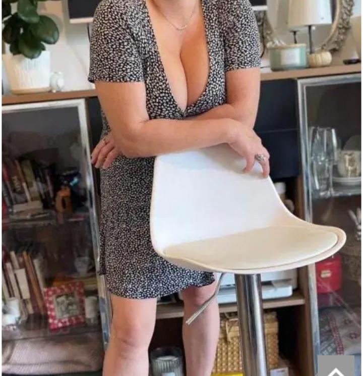 Chica busca chico en Tenerife: 