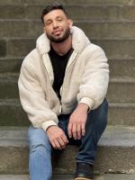 623265257: Chico busca chica en Pontevedra