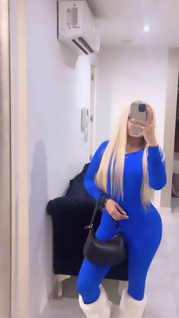 Chica busca chico en Granada: 