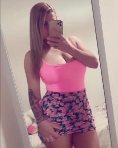 Chica busca chico en Valencia: Chica busca chico