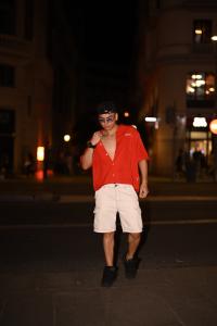 637949183: Chico busca chica en Madrid