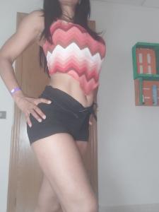 674832819: Chica busca chico en Navarra