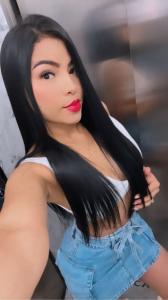 677526358: Chica busca chico en Navarra