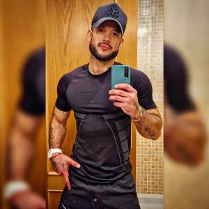 Chico busca chica en Las Palmas: 