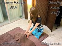 932082487: Chica busca chico en Barcelona