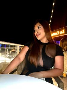 Chica busca chico en Sevilla: 