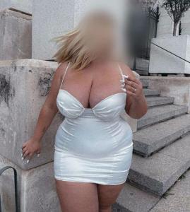 602588126: Chica busca chico en Sevilla