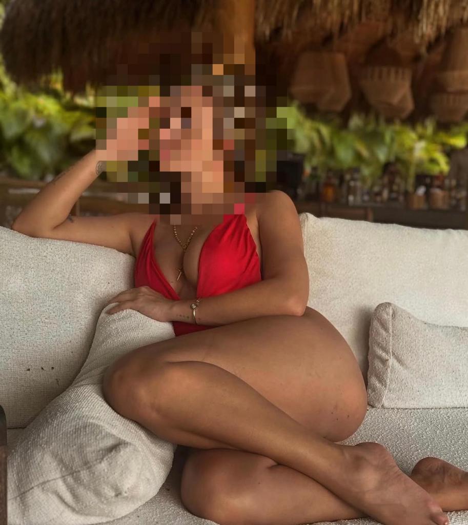 Chica busca chico en Barcelona: 