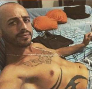 641808271: Chico busca chica en Barcelona