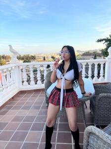 613203136: Chica busca chico en Madrid