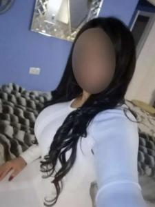 Chica busca chico en Cádiz: 