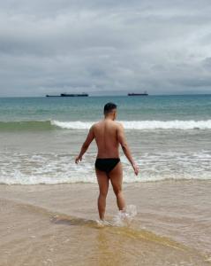 603200214: Chica busca chico en Cuenca