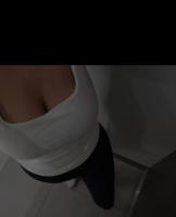 653305383: Chica busca chico en Madrid