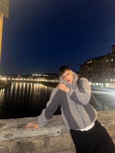 672190778: Chico busca chica en Málaga