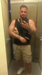 Chico busca chica en Gerona: 