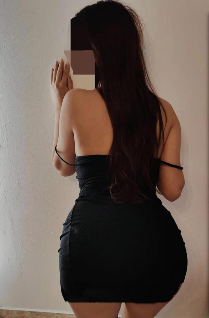 633701650: Chica busca chico en Madrid