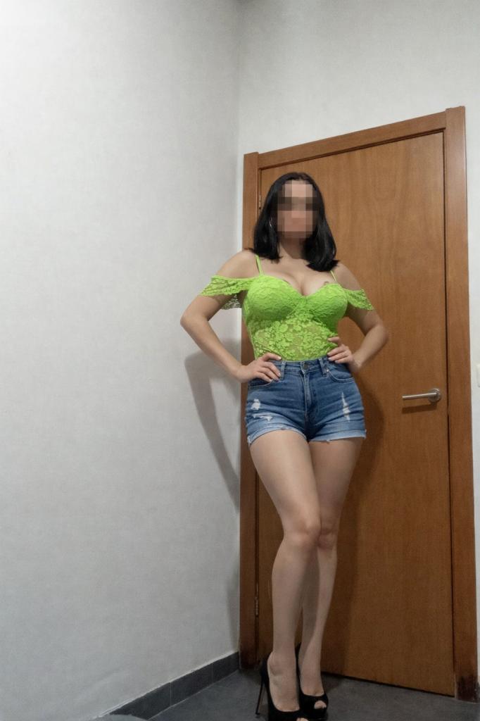 642690669: Chica busca chico en Granada